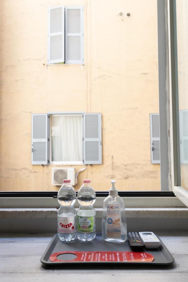 Romafullhouse Guesthouse Kültér fotó